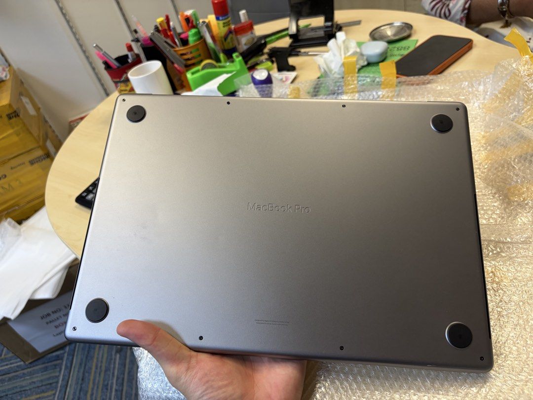 MacBook Pro M2 Max 16 inch 64/512420586482555965442