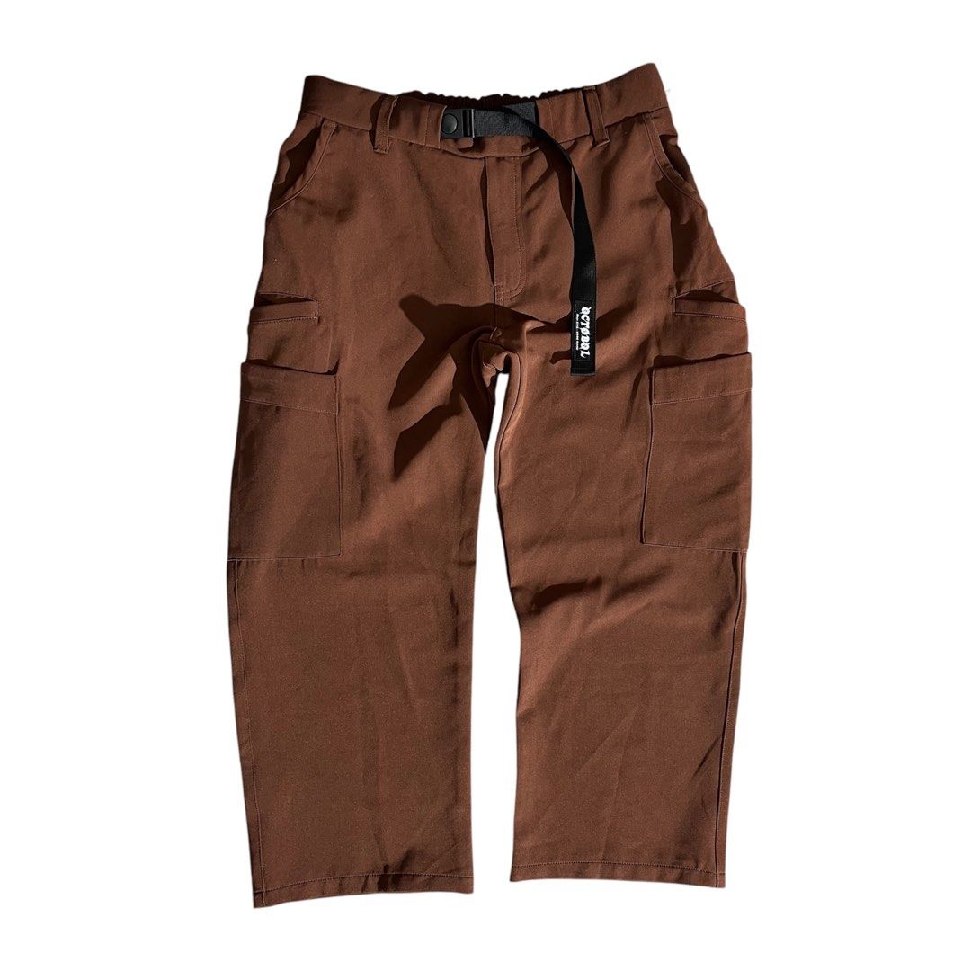 Octo Gambol Utility Pants (Category: Activewear) located in Daraga. Submitted by th3cliquejunks (Listing ID 1430700973, Image 2). Description: Octo Gambol Utility Pants Authentic Tagged Size: Medium Condition: 9.5/10 No issue Dimensions: Waist: 30-32” Length: 34” Leg Opening: 9” - 1,980 Dm.