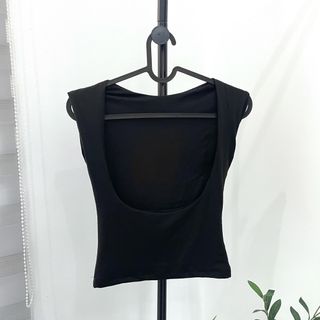 (Category: ) located in . Submitted by momentsofyouth.clothing (Listing ID 1430709798, Image 1). Description: .