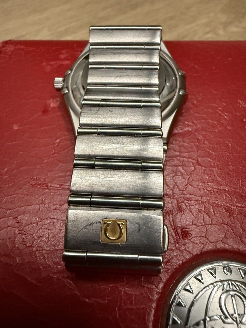 Omega Constellation Chronometer Automatic 35.5mm steel on steel Watch (Category: Watches) located in Singapore. Submitted by lifesliketat (Listing ID 1430759122, Image 3). Description: Preloved condition. 8.5/10 Comes with box and extra 1 link. Have just resized the bracelet to fit my 7.5" wrist Self collect at my convenience only. Technical Specification: Reference : 1502.30.00 Case diameter : 35.5 mm Case : Steel Dial colour : Silver Crystal : 