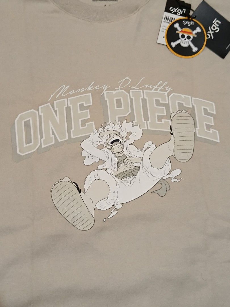 Oxygen One Piece Luffy T-Shirt - Medium (Category: Tshirts & Polo Shirts ) located in Manila. Submitted by the_simple_things (Listing ID 1430656994, Image 3). Description: Brand New Unused Original Oxygen One Piece tm.