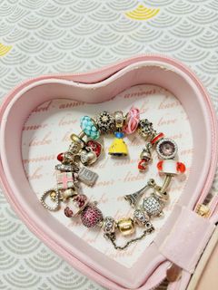 （分類：）位於 。 由 c.palace 提交（商品編號 1430769916，圖片 1）。簡介： 。