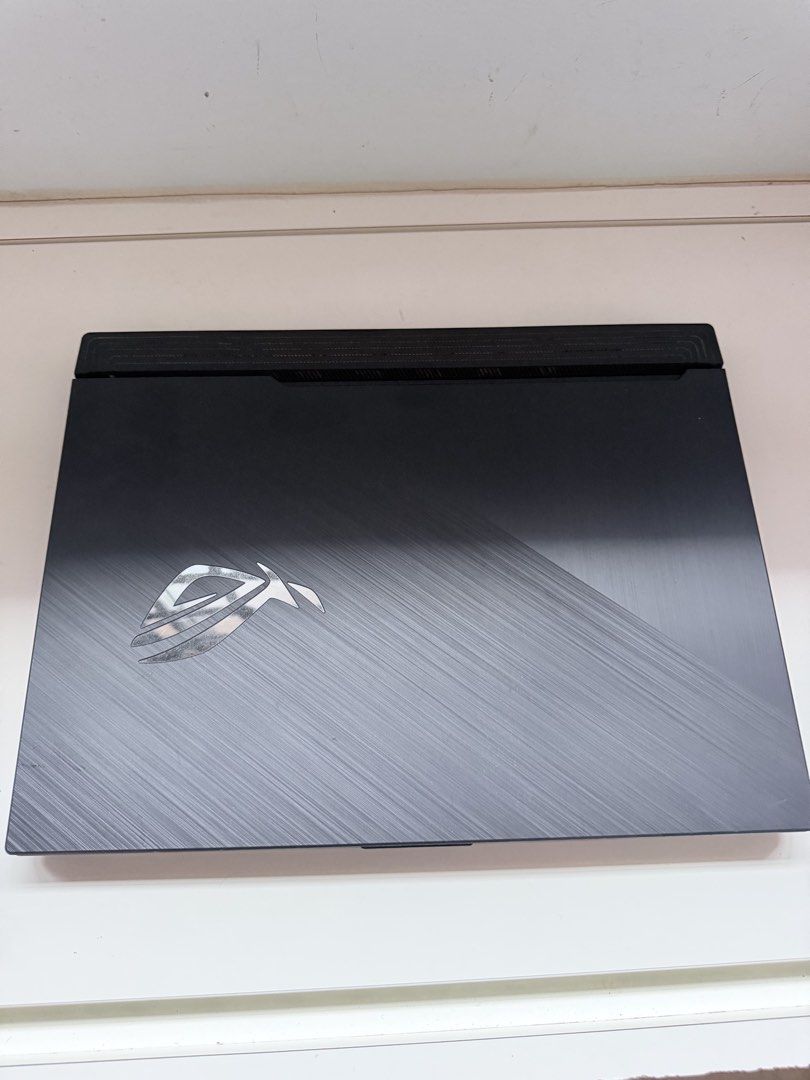 Rog strix Gaming laptop420568777717207040