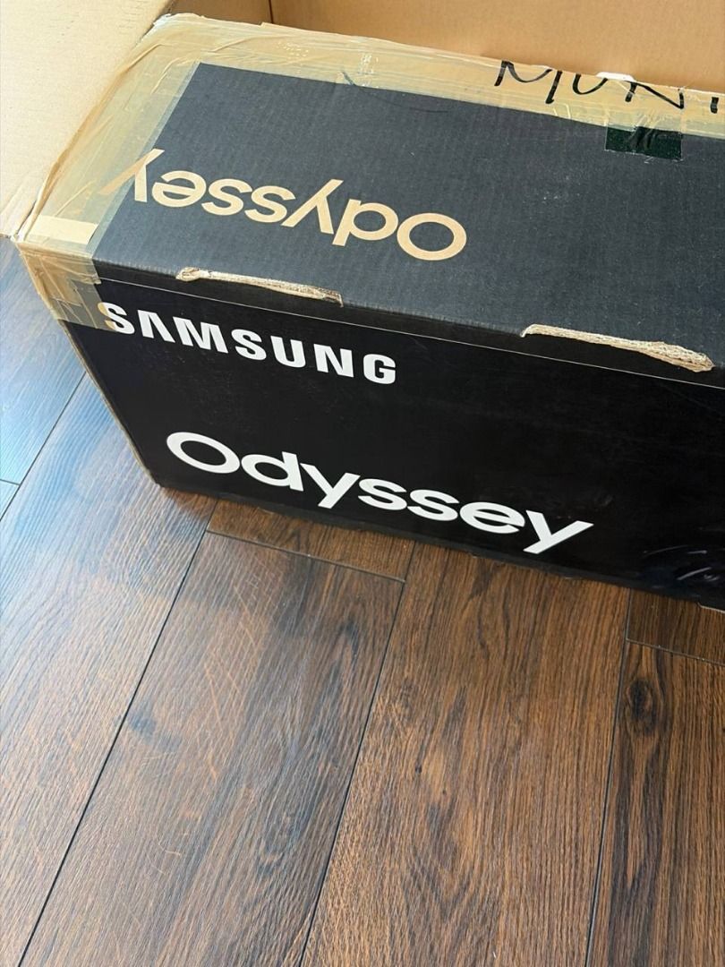 Samsung Odyssey CHG90 (Category: Desktops) located in Taguig. Submitted by icntremmber (Listing ID 1430674363, Image 1). Description: Samsung Odyssey CHG90 / NEGOTIABLE!! (model LC49HG90), a high-performance 49-inch super ultra-wide gaming monitor Display Performance -Aspect Ratio: 32:9 Super Ultra-Wide (equivalent to two 27-inch 16:9 monitors side-by-side). -Panel Type: VA panel featuring New Metal Quantum Dot (QLED) technology for vibrant color