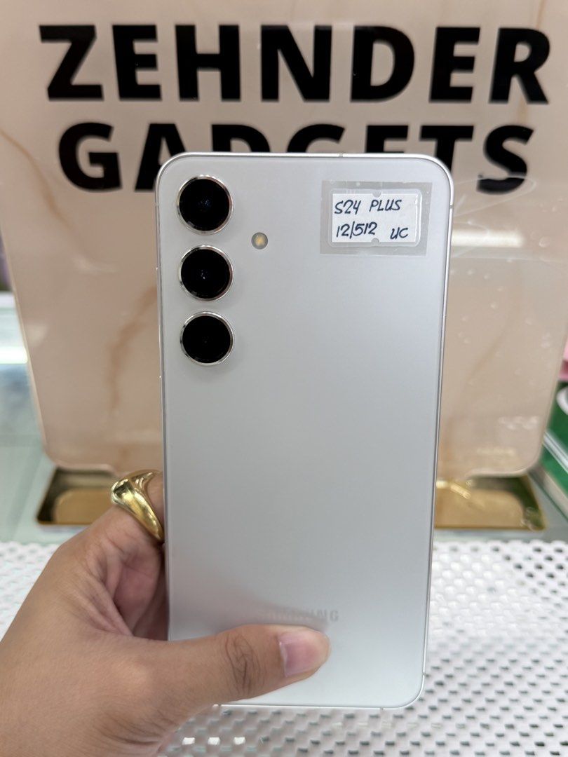 SAMSUNG S24 PLUS 12/512GB OPENLINE (NTC APPROVED) (Category: Samsung) located in San Juan City. Submitted by desireebayal96 (Listing ID 1430761908, Image 1). Description: SAMSUNG S24+ * NTC APPROVED * 12/512GB * DUAL SIM * OPENLINE (BOTH PHYSICAL SIM) * 97% SMOOTH * NO ISSUE * NO HISTORY OF REPAIR * NO AMOLED BURN * NO DEAD PIXEL * WITH CORD TYPE C NOTE: HINDI LANG PO MAKINIS PERO DI NAKAKA-APEKTO SA PERFORMANCE SUPER SMOOTH PARIN GAMITIN, PWEDE 