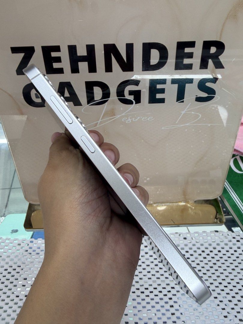 SAMSUNG S24 PLUS 12/512GB OPENLINE (NTC APPROVED) (Category: Samsung) located in San Juan City. Submitted by desireebayal96 (Listing ID 1430761908, Image 3). Description: SAMSUNG S24+ * NTC APPROVED * 12/512GB * DUAL SIM * OPENLINE (BOTH PHYSICAL SIM) * 97% SMOOTH * NO ISSUE * NO HISTORY OF REPAIR * NO AMOLED BURN * NO DEAD PIXEL * WITH CORD TYPE C NOTE: HINDI LANG PO MAKINIS PERO DI NAKAKA-APEKTO SA PERFORMANCE SUPER SMOOTH PARIN GAMITIN, PWEDE 