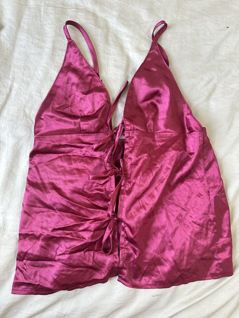 SHEIN Satin Cami Top (Category: Sleeveless) located in Paranaque City. Submitted by declutterr__ (Listing ID 1430670029, Image 2). Description: .