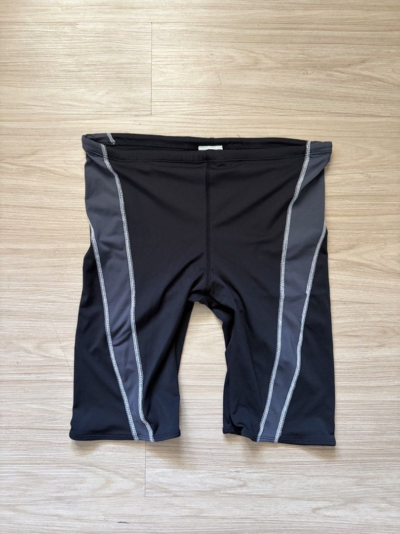 SnS Tights (Swim / Run Tights) (Category: Activewear) located in Mandaluyong City. Submitted by saulstationph (Listing ID 1430666243, Image 1). Description: Drifit Running / Swim Half Tights Size: Fits 30inch+ waistline (check actual measurement in photos) 📍Mandaluyong (Checkout with other products for discount).