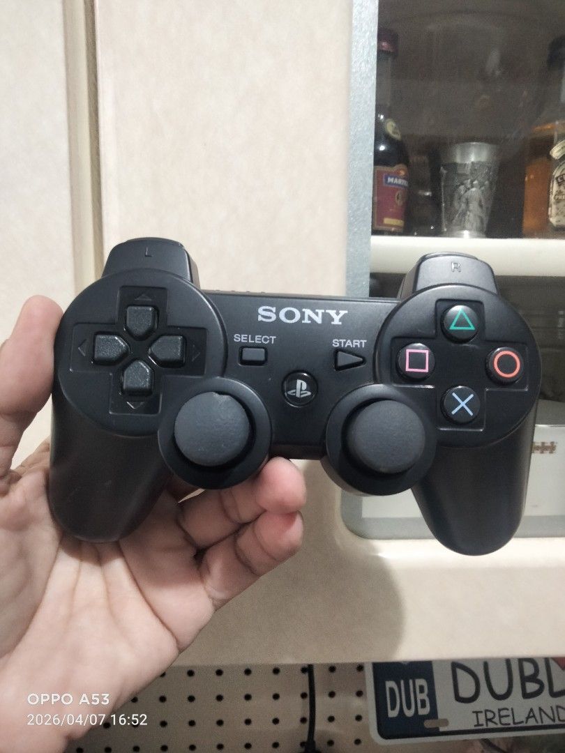 Sony DualShock 3 Wireless Controller Model no. CECHZC2J a1, Video ...