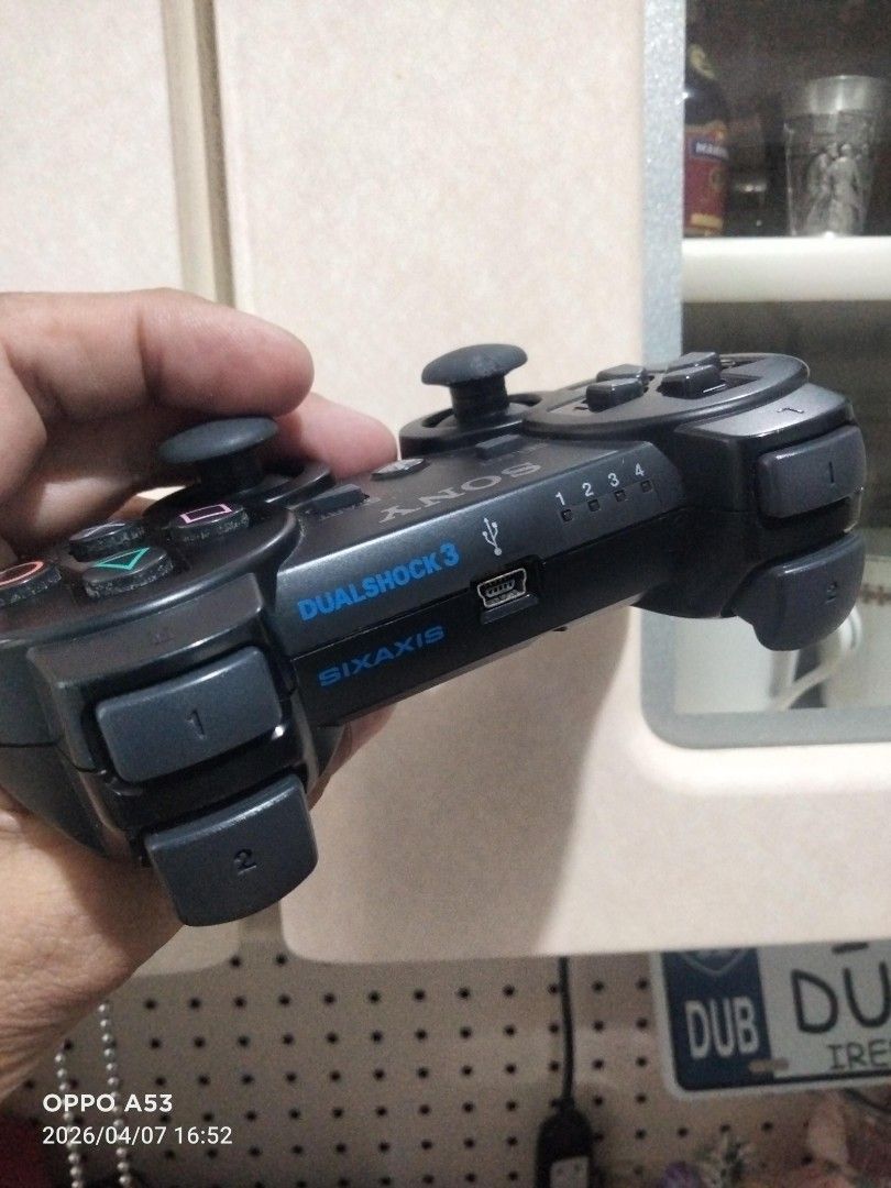 Sony DualShock 3 Wireless Controller Model no. CECHZC2J a1, Video ...