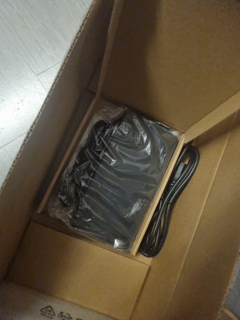 Thinkpad workstation dock - UK489392782086645763