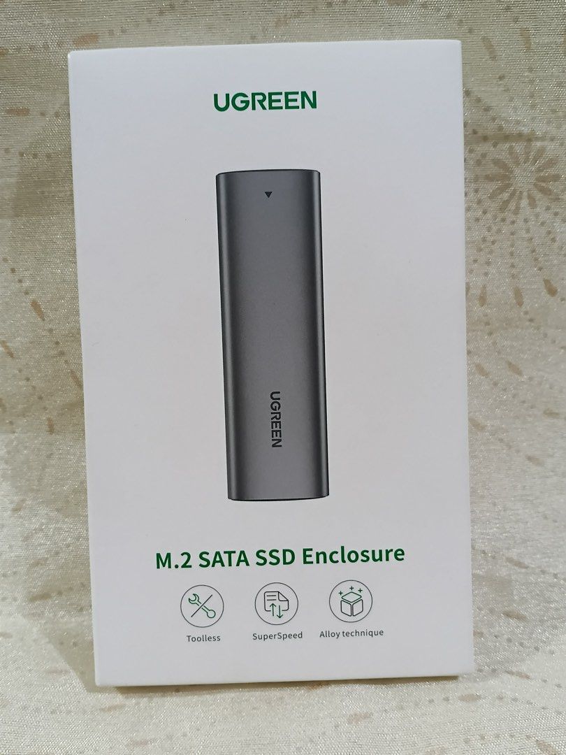 UGREEN M.2 SATA SSD Enclosure USB-C 💾⚡ (Category: Hard Disks & Thumbdrives) located in Manila. Submitted by cutiecie (Listing ID 1430598497, Image 1). Description: UGREEN M.2 SATA SSD Enclosure USB-C 💾⚡ Turn your M.2 SSD into a fast portable drive! Tool-free design with USB 3.0 speeds—perfect for data transfer, backup, and storage on the go. ✔️ Supports M.2 SATA SSD (2230/2242/2260/2280) ✔️ USB 3.0 up to 5Gbps transfer speed ✔️ Tool-free instal