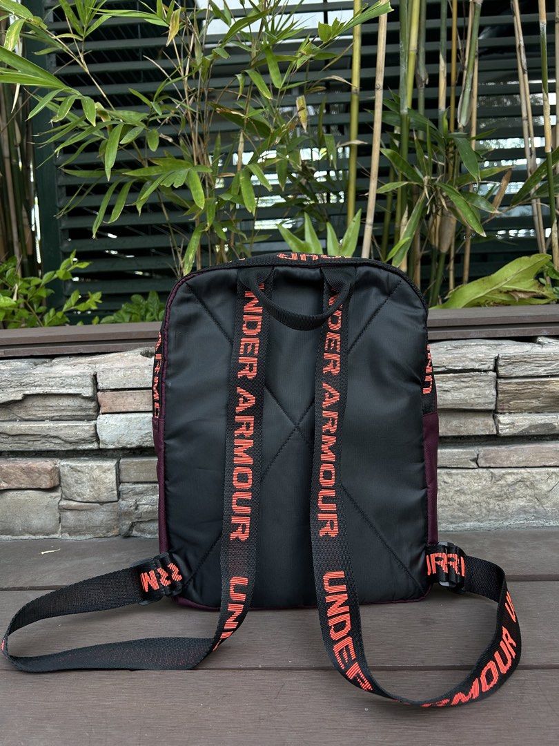 Under Armour Backpack (Category: Backpacks) located in Quezon City. Submitted by flycapsph (Listing ID 1430774374, Image 3). Description: .