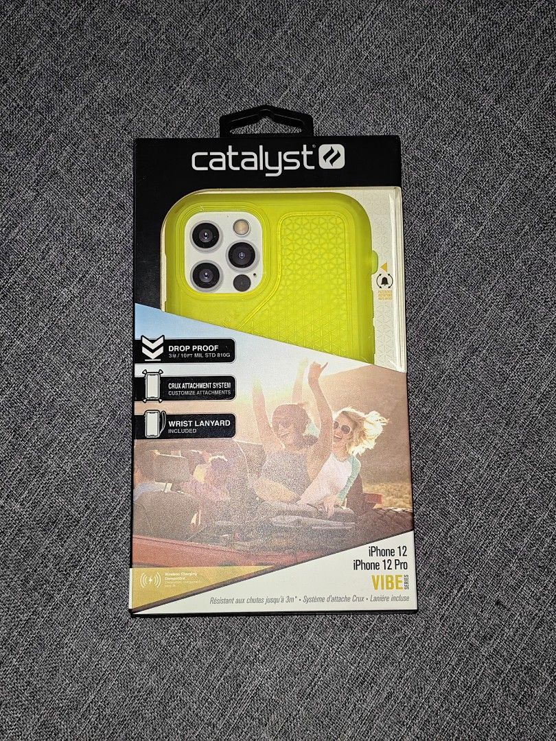Used iPhone 12/12 Pro Cases (Category: Cases & Sleeves) located in Imus. Submitted by hearleorawr (Listing ID 1430792383, Image 2). Description: Used iPhone 12/12 Pro Cases Each were around 1-2k each when they were originally bought Selling for 350 each, 800 for all Shipping to be shouldered by buyer MOP: GCash/Bank Transfer MOD: SPX/Angkas/LBC/Lalamove.