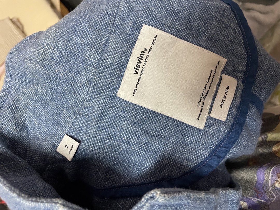 VISVIM (Category: Coats, Jackets and Outerwear) located in Pasir Mas. Submitted by khairulpeja (Listing ID 1430771841, Image 3). Description: USED ITEM SATU BUTTON HILANG.