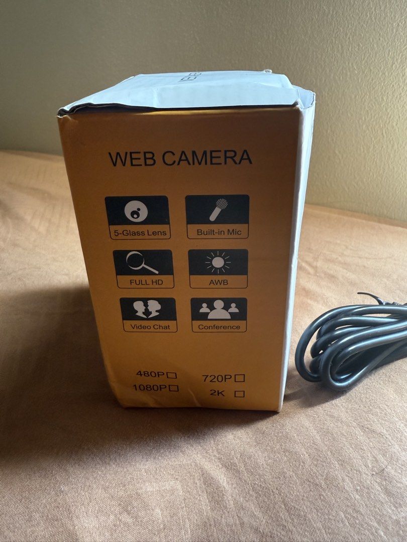 Webcam (Category: Webcams) located in Taguig. Submitted by prelovedby.em (Listing ID 1430647521, Image 3). Description: - Brand new, only tested once. - Box is slightly dented, likely due to poor packaging or handling by the courier. - RFS: My company policy restricts me from using unregistered peripherals.