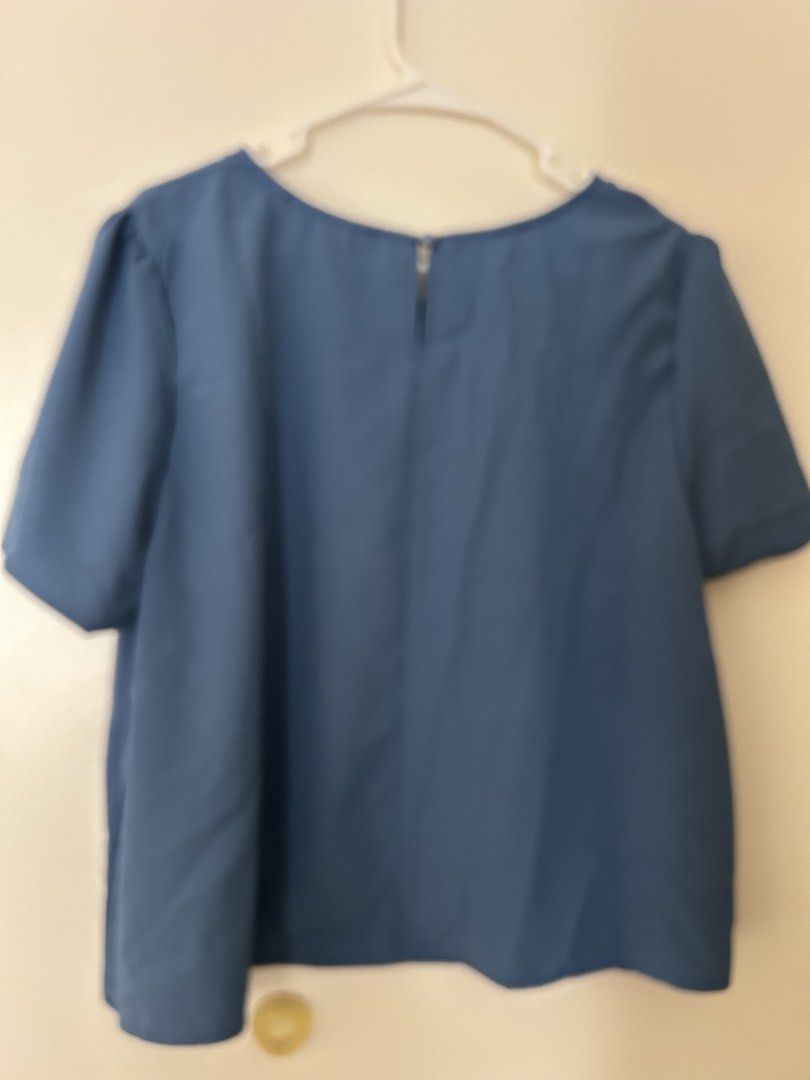 Zanzea Blue Laser Cut Top 4XL (Category: Blouses) located in Bacoor. Submitted by maytime (Listing ID 1430741034, Image 3). Description: - Zanzea blue top - Size: 4XL - Design: Laser cut hem - Sleeves: Short - Neckline: Round - Closure: Keyhole back.