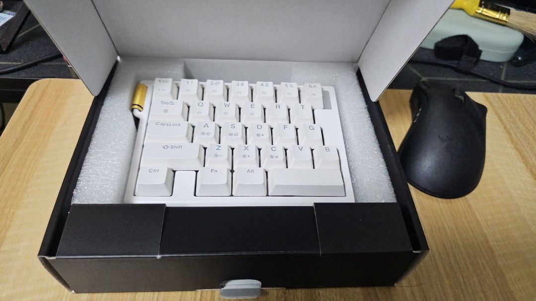 ZUOYA HE30 Magnetic Mechanical Keyboard - White448635745401589760