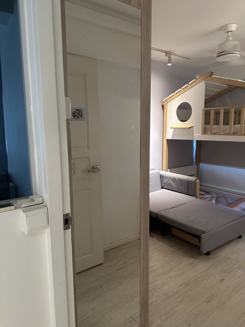 (Category: ) located in . Submitted by amyraali (Listing ID 1430945746, Image 1). Description: .
