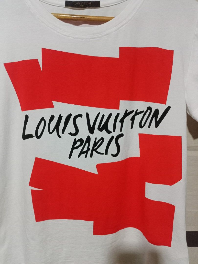 ✅ LOUIS VUITTON Women's Tee (Category: Luxury Apparel) located in Palo. Submitted by getupandglow (Listing ID 1430897457, Image 3). Description: ✅ LOUIS VUITTON Women's Tee Size: fit to Medium Dimes: 18x23 Issue: None Color/Rate: 9.9/10 Condition: Like New Price: ₱650 only + sf 📍 Location: LEYTE 💳 MODE OF PAYMENT 👉 GCash (Payment 1st) 👉 Shipping (J&T) 📩 MAKE OFFER nalang if interested. 📍DISCLAIMER: Authenticity not guarantee, pls check all 