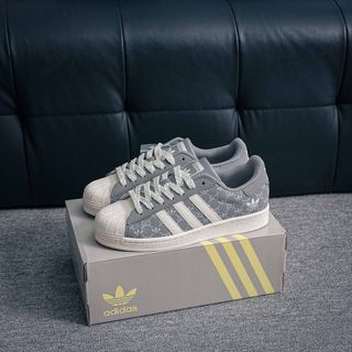Adidas Superstar Grey Wool Sneakers, Men's Fashion, Footwear, Sneakers on  Carousell