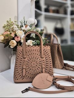 (Kategori: ) berada di . Dikirim oleh bekasberkualitas.byw (ID iklan 1430828121, Gambar 1). Deskripsi: .