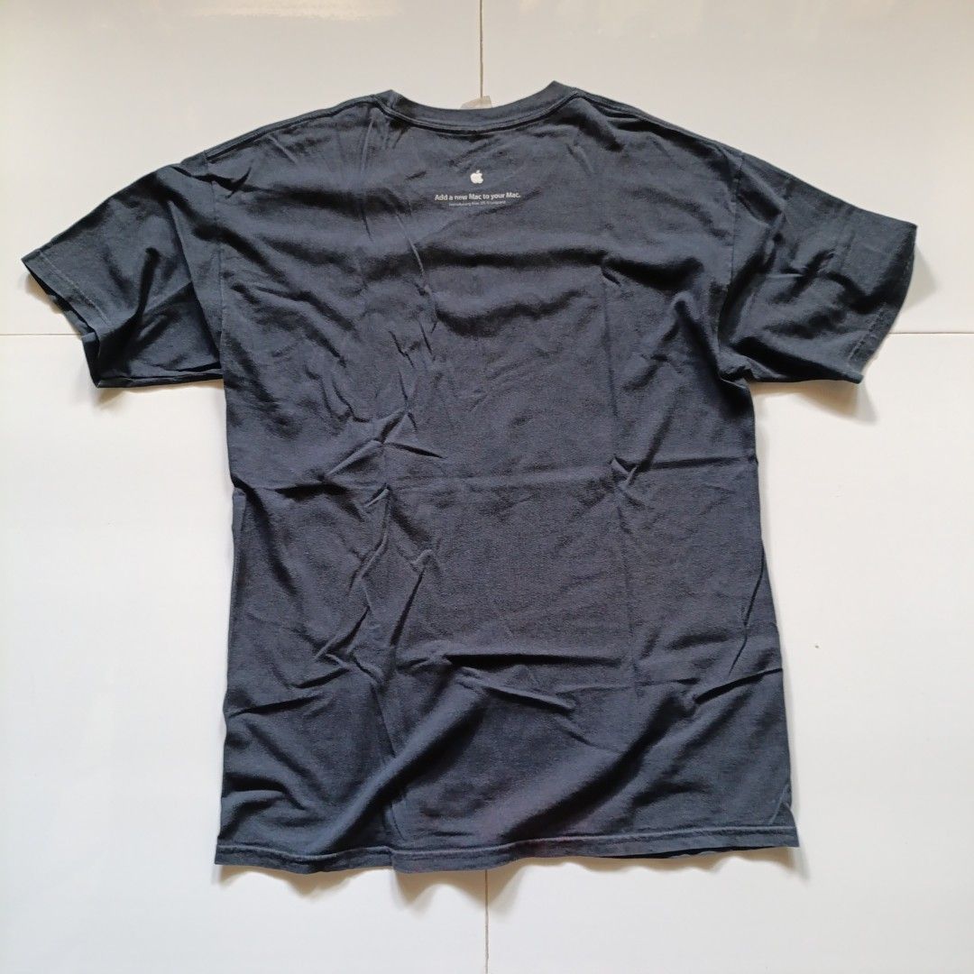 Apple Mac Vintage Shirt (Category: Tshirts & Polo Shirts ) located in Minglanilla. Submitted by thriftdig (Listing ID 1430935688, Image 2). Description: Apple Mac Vintage Shirt Large 20.5X29.5 Hanes Beefy Stain/Color Rate/ Crackprint #carousell #vintageshirt #vintage #appleshirt.