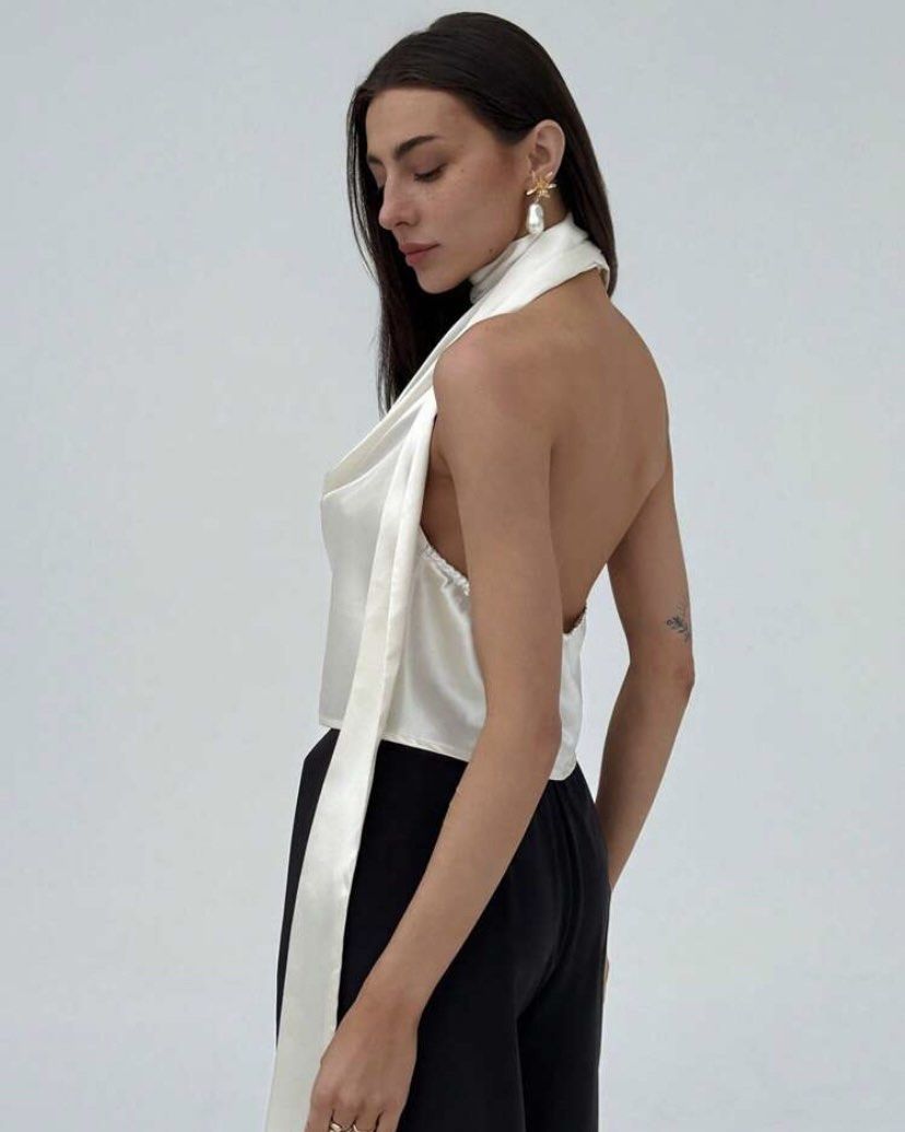 Apricot Elegant Satin Cowl Neck Halter Backless Top (Category: Blouses) located in San Pedro. Submitted by arissu (Listing ID 1430968045, Image 2). Description: -DO NOT MESSAGE IF UNSURE BUYER ❌❌❌ - loc: San Pedro Laguna - size xs.