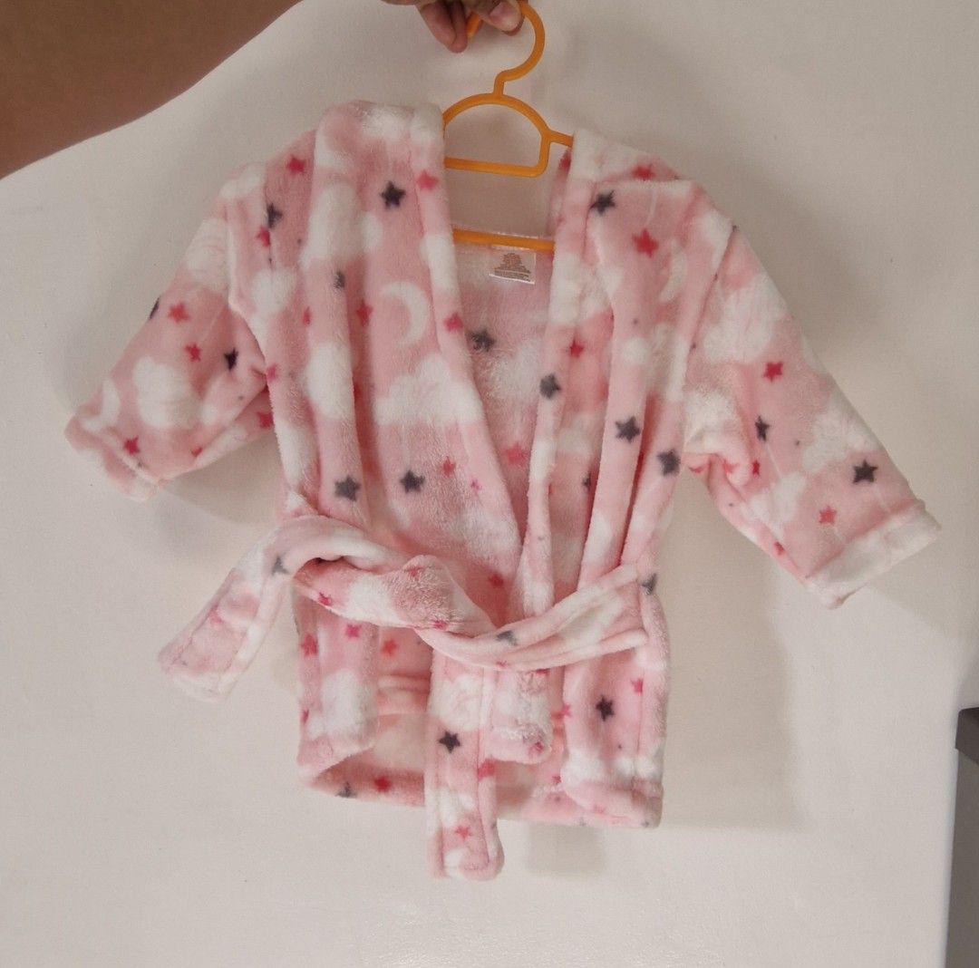 Baby Pink Cloud and Star Bathrobe (Category: Coats, Jackets and Outerwear) located in Paranaque City. Submitted by maicasdeclutter (Listing ID 1430836940, Image 2). Description: Moonwalk, Paranaque.