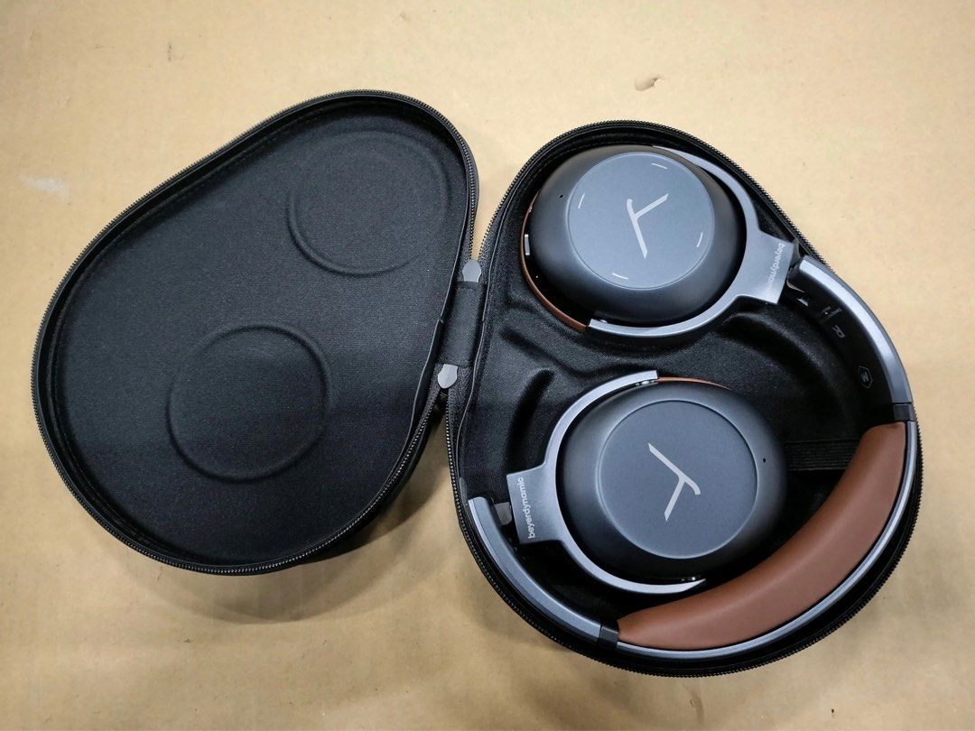 Beyerdynamic Lagoon ANC (Category: Headphones & Headsets) located in Davao. Submitted by val_ad (Listing ID 1430978889, Image 3). Description: Beyerdynamic Lagoon ANC With Sound personalization NOMINAL IMPEDANCE HEADPHONES - 20 ohms HEADPHONE FREQUENCY RESPONSE - 10 - 30.000 Hz SUPPORTED BLUETOOTH PROFILES - A2DP, AVRCP, HFP, HSP, SPP CODECS - aptX™ LL, aptX™, AAC, SBC Brand New open only for testing Php 20k Buyer pays for shipping fee.