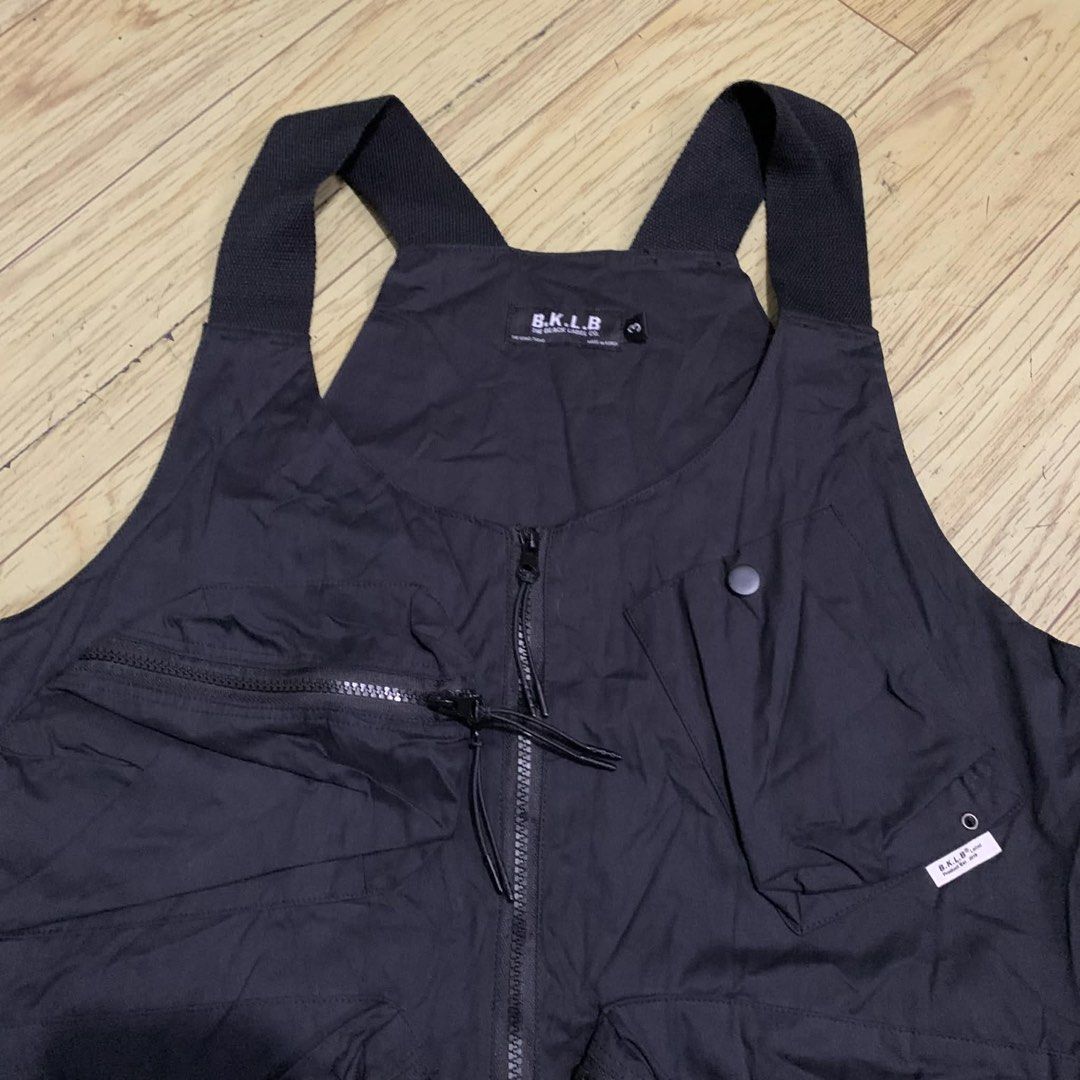 Black Label Utility Multi-pocket Vest (Category: Vests) located in Bulacan. Submitted by ridersthrift_ph (Listing ID 1430817635, Image 2). Description: Black Label Utility Vest Size 3 Excellent Condition No Issue Bulacan 📍.