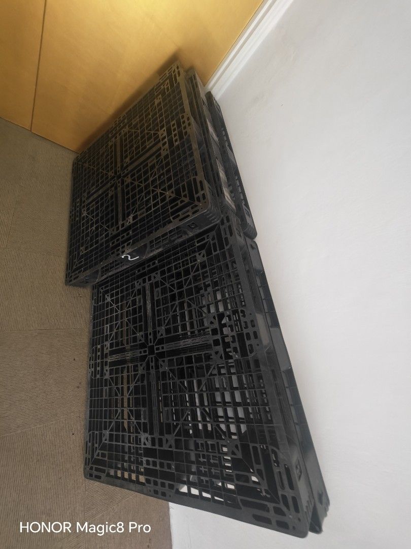 Black Plastic Pallets - Stackable (Category: Home Improvement Tools & Accessories) located in Singapore. Submitted by myensy (Listing ID 1430869898, Image 1). Description: free pallets self collect .