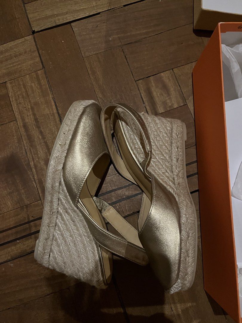 Castaner Gold Espadrille Wedges (Category: Wedges) located in Manila. Submitted by essentialsph (Listing ID 1430939964, Image 2). Description: .