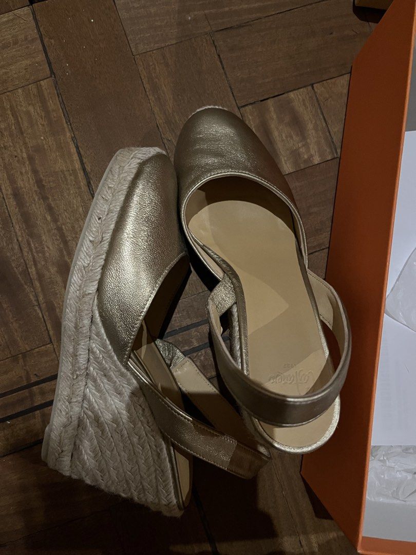 Castaner Gold Espadrille Wedges (Category: Wedges) located in Manila. Submitted by essentialsph (Listing ID 1430939964, Image 3). Description: .