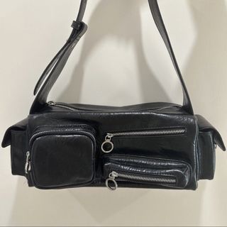 （分類：）位於 。 由 hlstam 提交（商品編號 1430871622，圖片 1）。簡介： 。