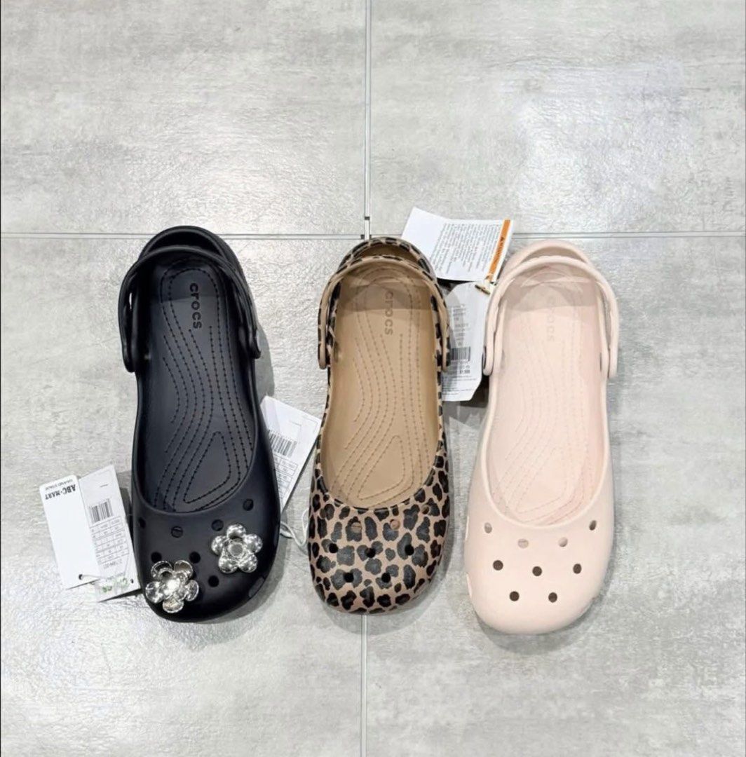 Crocs Ballet (Category: Flats & Sandals) located in Angeles City. Submitted by btsvtreasures (Listing ID 1430858818, Image 1). Description: Crocs Ballet Limited Stocks Only !! with free ecobag sizes: w5-w9 loc: pamp mod: direct jnt mop: gcash payment first policy pre-order 3-7 days no meet-up, shipping is via direct jnt only.