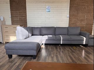(Category: ) located in . Submitted by priceworthfurniture (Listing ID 1430797438, Image 1). Description: .