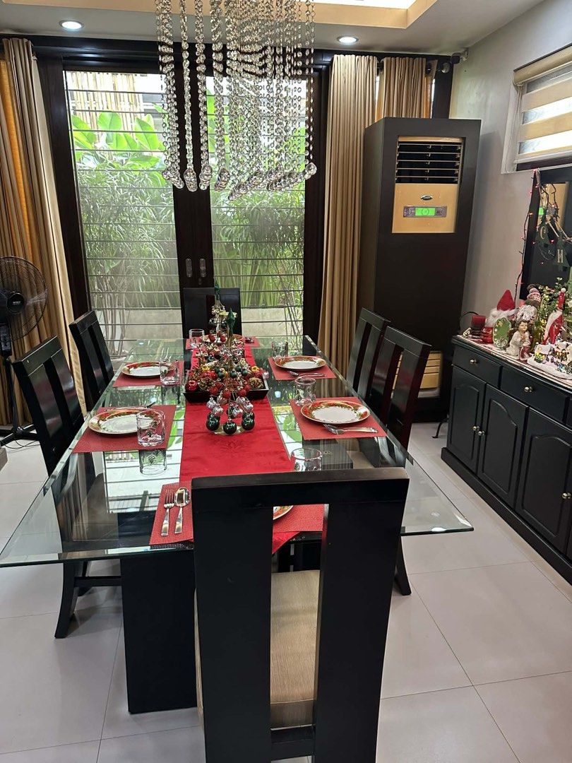 For Sale Glass Table (Category: Other Kitchenware & Tableware) located in Taytay. Submitted by zipzyzan (Listing ID 1430911858, Image 1). Description: 25k - All glass table only 44inches x 94inches.