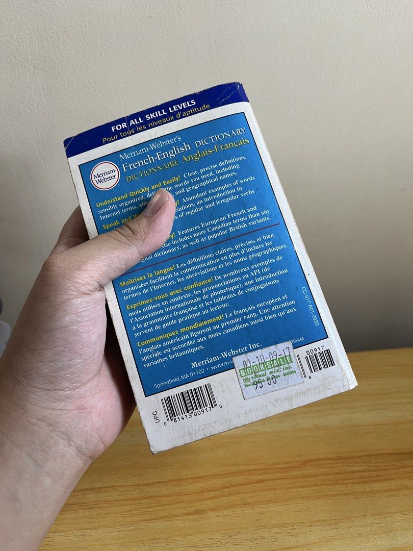 French-English Dictionary (Category: Textbooks) located in General Trias. Submitted by jxcuro (Listing ID 1430839875, Image 3). Description: Bought it at Booksale. The book is still in good condition, with some slight smudge in the book cover..