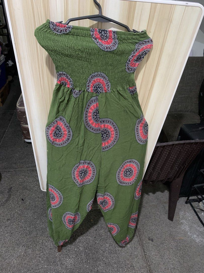 Green Dress (Category: Dresses) located in Quezon City. Submitted by zedricc (Listing ID 1430897079, Image 2). Description: .