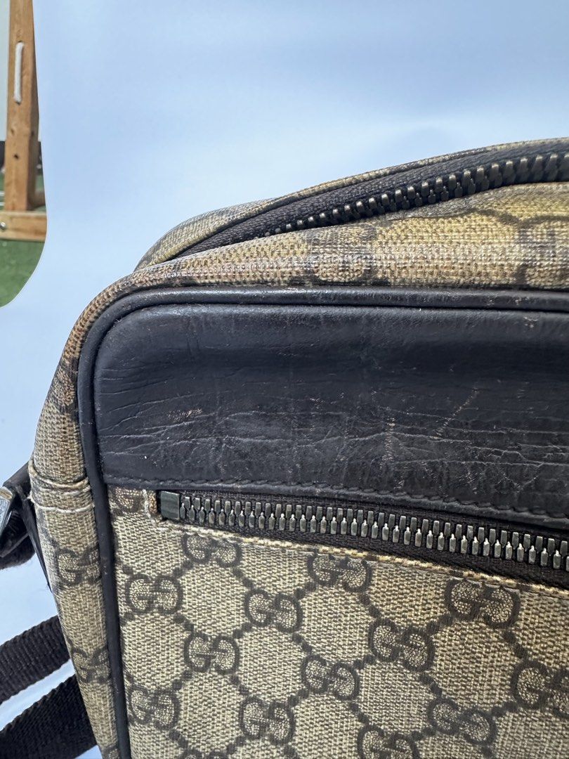 Gucci Crossbody Bag Vintage (Category: Luxury Bags & Wallets) located in Paranaque City. Submitted by gabprelovedstuff (Listing ID 1430820443, Image 2). Description: - Vintage Gucci Crossbody bag. - Features the iconic Gucci monogram. - Adjustable strap for comfortable wear. - Classic design, perfect for everyday use. - Normal signs of wear - Minor Rubs in bottom corners - Ready to use of not maselan.