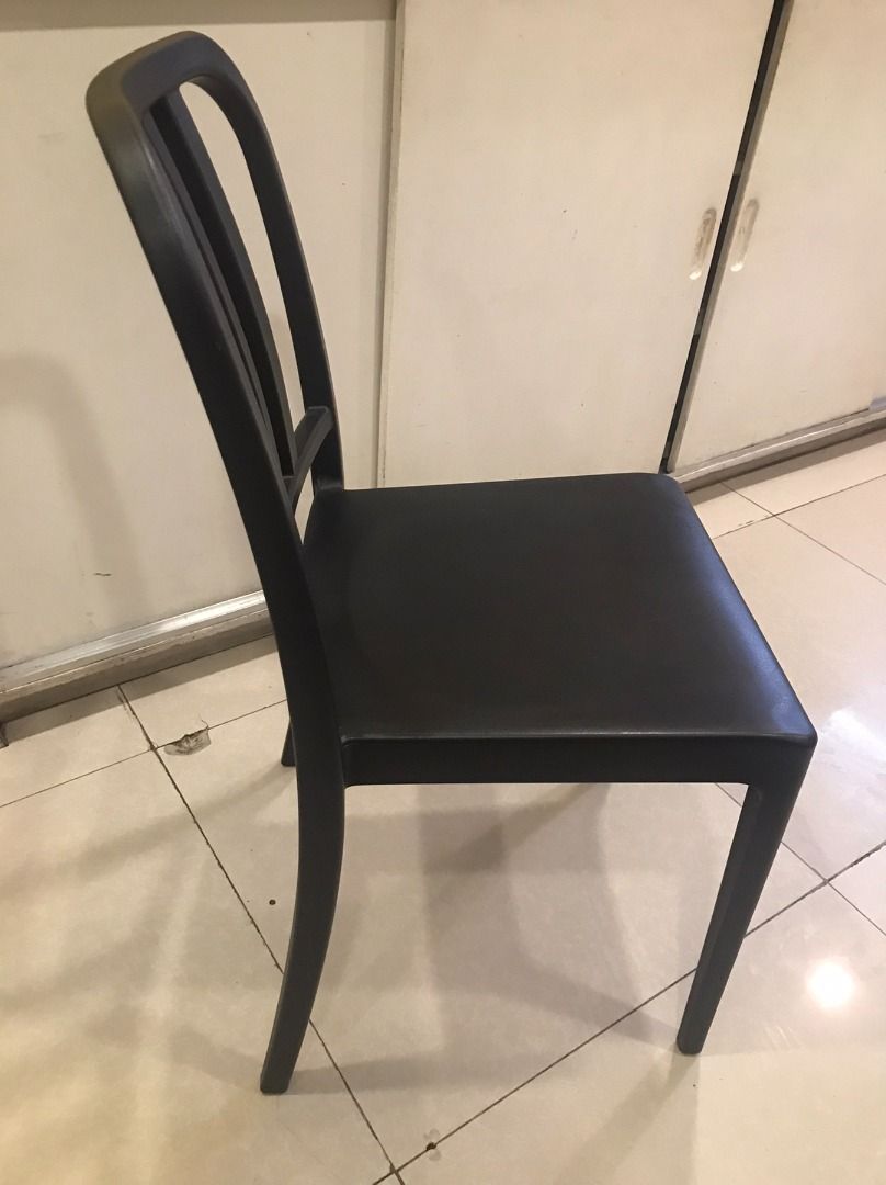 Black Polypropylene Chair | Quality & Comfortable (Category: Chairs) located in Quezon City. Submitted by foxsquaredeals (Listing ID 1430868074, Image 2). Description: 20 pcs available RFS: Used from previous business Own pick up/SF shouldered by buyer. MOP: Cash upon pick up, BDO, BPI or Chinabank.