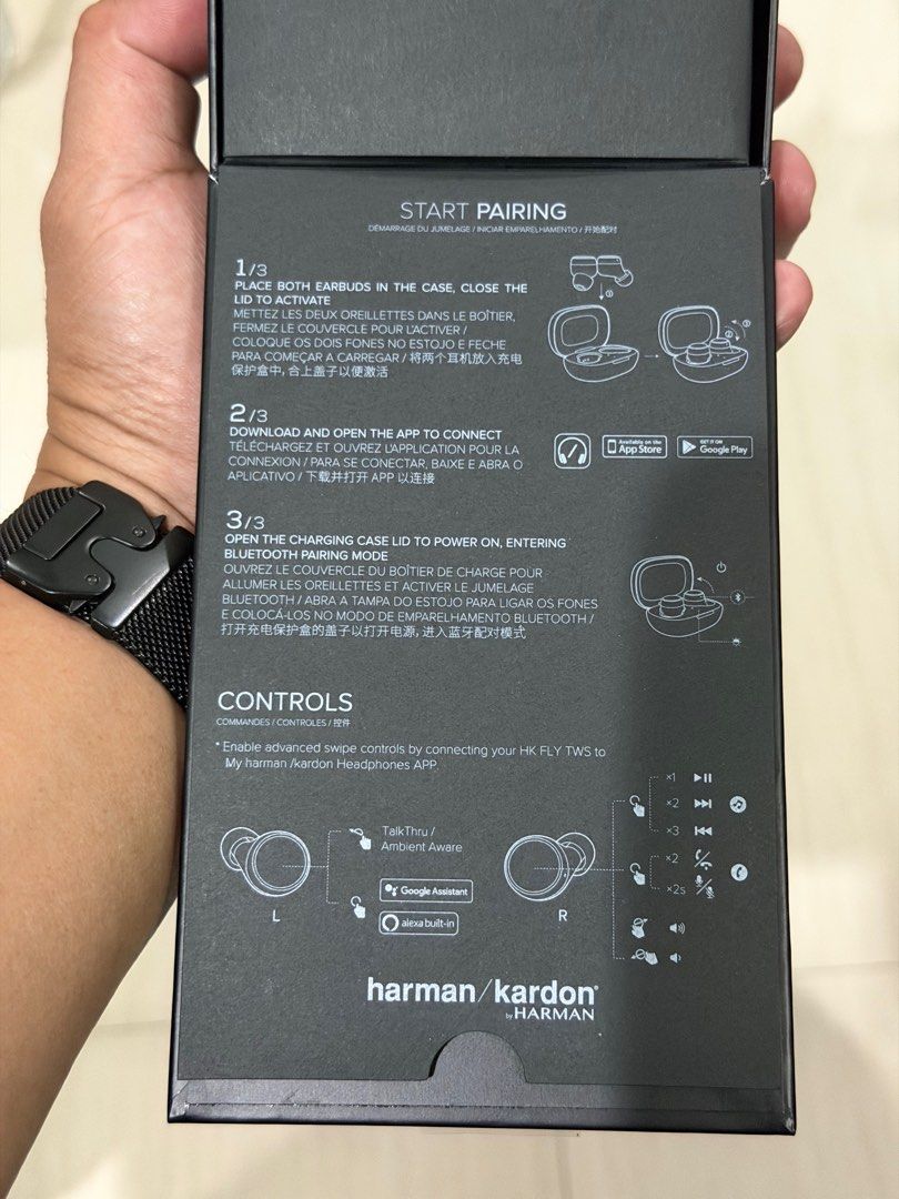 Harman Kardon Fly TWS (Category: Earphones) located in Davao. Submitted by val_ad (Listing ID 1430978549, Image 3). Description: Harman Kardon open for checking complete set location - davao city.