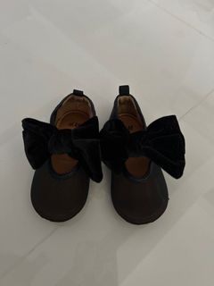 (Category: ) located in . Submitted by luftoshop (Listing ID 1430892934, Image 1). Description: .