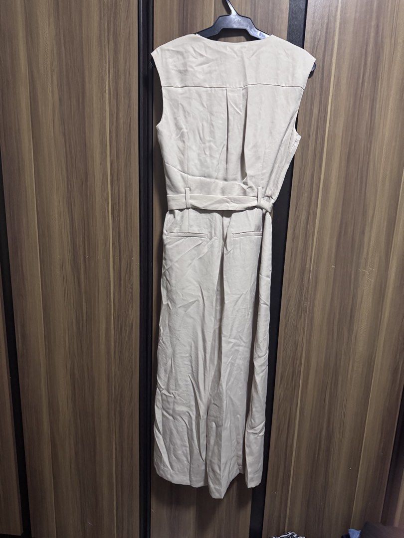 H&M Blush Pink Jumpsuit / Romper / One Piece (Category: Jumpsuits) located in Manila. Submitted by kylaasanchez (Listing ID 1430955727, Image 2). Description: Brand: H&M Size: S Condition: Like new, worn once Location: Marikina.