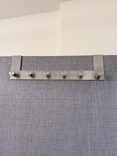 全新 Ikea 置盤架 書架, 家具及居家用品, 居家裝飾, 其他居家裝飾在旋轉拍賣