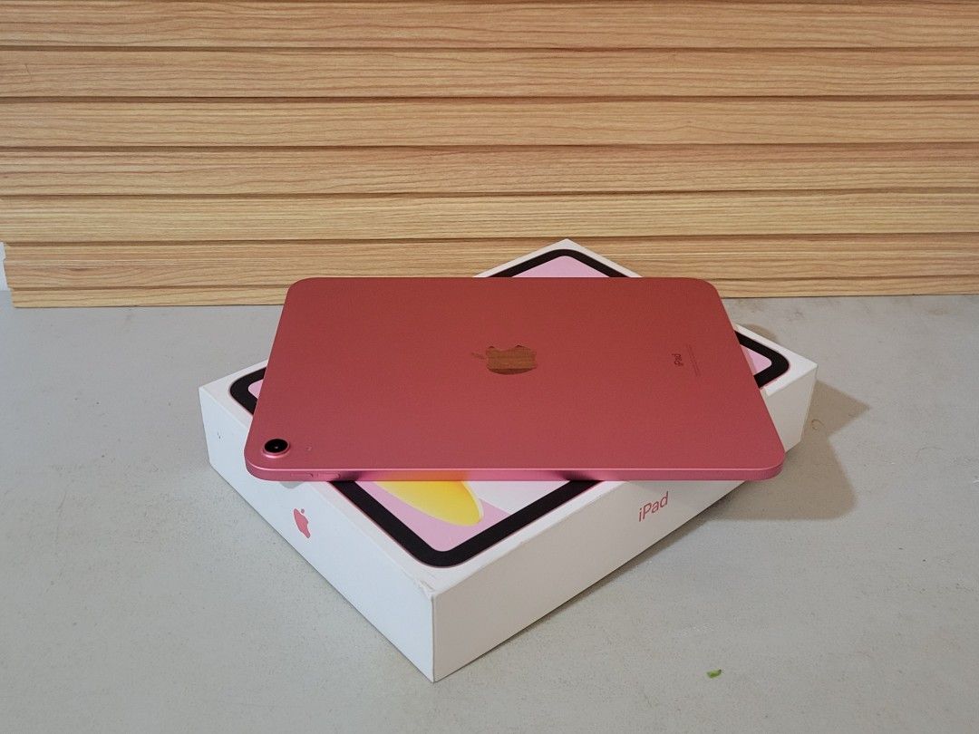 IPAD 10TH GENERATION 64GB SOTRAGE WIFI USE ONLY (Category: iPad) located in Manila. Submitted by garciasean65186 (Listing ID 1430815946, Image 3). Description: IPAD 10TH GENERATION 64GB SOTRAGE WIFI USE ONLY Ipad 10th generation Good As New 99.9% smoothness 64gb-wifi only Color pink 📦Packages; Charger Pin No apple ID No history of repair No hidden damages No hidden repair No dents/scratches Check to sawa Reset to sawa.