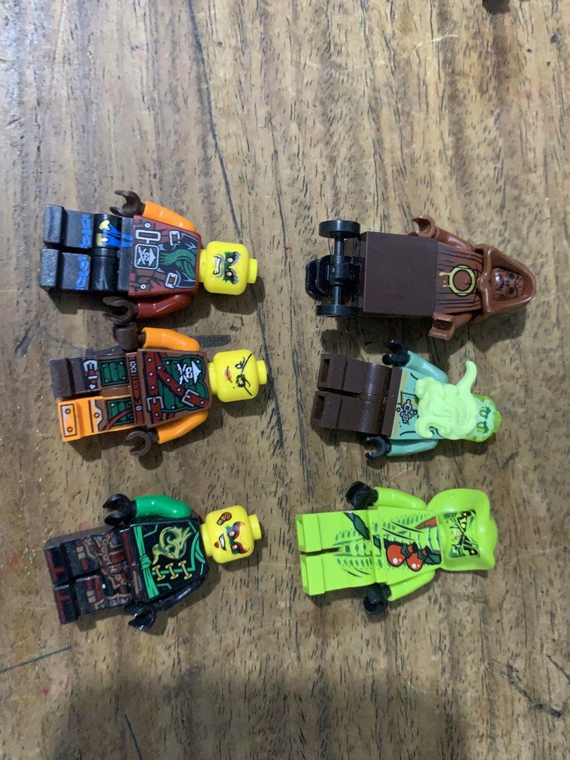 Lego Ninjago Minifigures (Category: Lego & Building Sets) located in Manila. Submitted by miah_collectiblesurplus (Listing ID 1430908360, Image 3). Description: 10,000 pesos TAKE ALL PRICE LOCATION VALENZUELA - Lego Ninjago minifigure set. - Features diverse characters. - Includes minifigures with different outfits and accessories. - Some minifigures have unique headgear and weapons. - Showcases a variety of colors and designs..