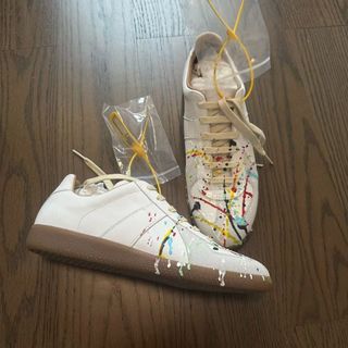 (Category: ) located in . Submitted by donda.archives (Listing ID 1430925595, Image 1). Description: .
