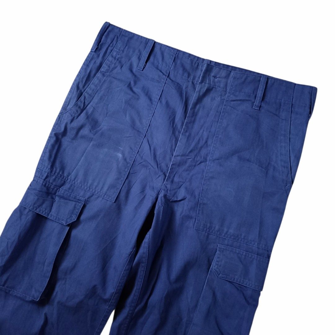 MILITARY NAVY BLUE BAKER PANTS (Category: Trousers) located in Davao. Submitted by anythin6 (Listing ID 1430805974, Image 2). Description: Excellent Condition Size 36 Length 41 Add Shipping Fee.
